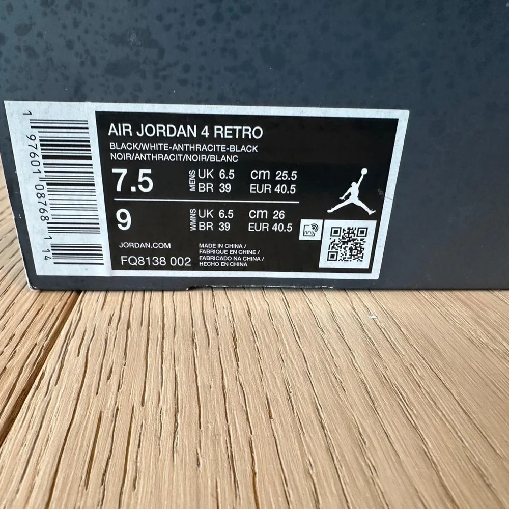 Jordan Retro 4 Fear - Picture 7 of 8